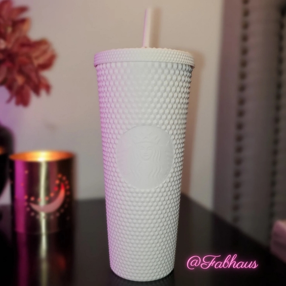 ☁️ Starbucks ☁️ Studded Matte White Venti Cold Tumbler - China Release 2022 - Picture 8 of 9